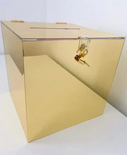 Load image into Gallery viewer, Gold Mirrored Wishing Well with lock and key
