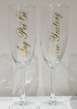 Load image into Gallery viewer, Bride and Groom Champagne Flutes with Gold Names
